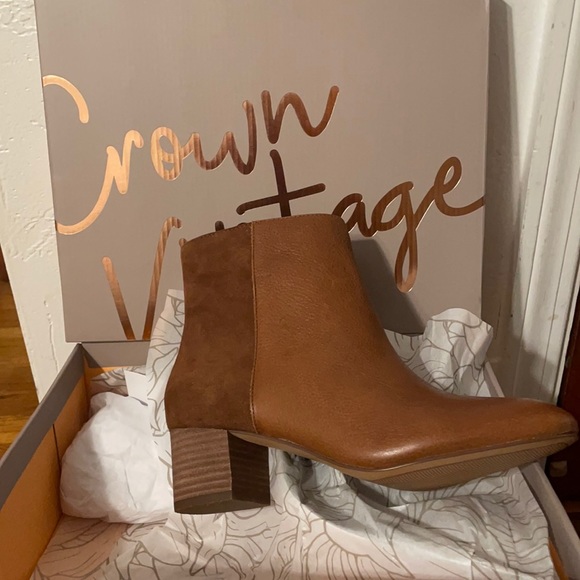 Crown Vintage Dominga Ankle Boots